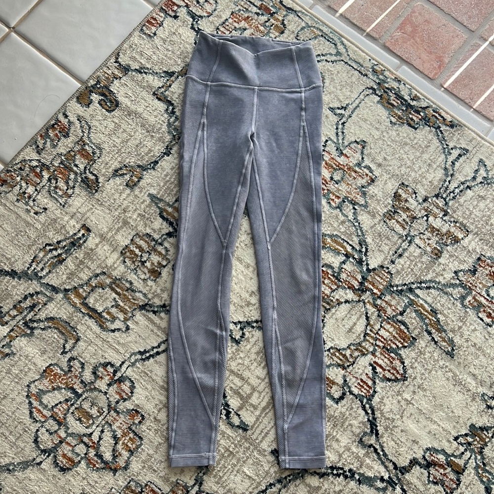 Lululemon Wunder Under High-Rise leggings